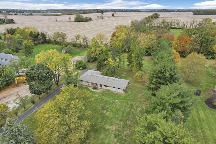Property Photo: 5275 Cosgray Road OH 43016
