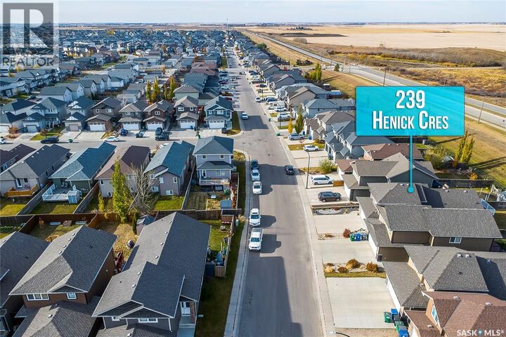 Property Photo:  239 Henick Crescent  SK S7R 0J9