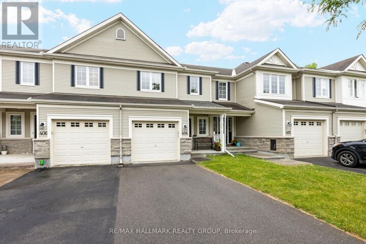 Property Photo:  404 Wisteria Crescent  ON K1V 0P1 