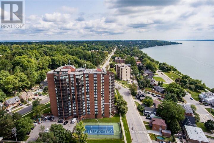 Property Photo:  181 Collier Street 204  ON L4M 5L6 