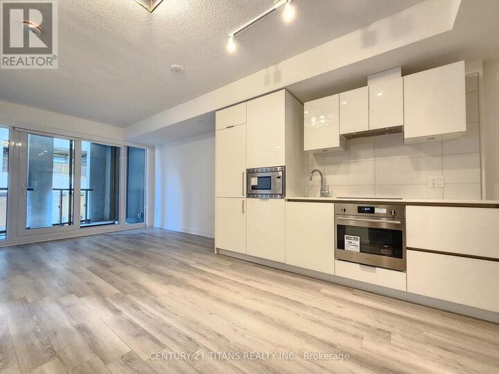 Property Photo:  238 Simcoe Street 506  ON M5T 0E2