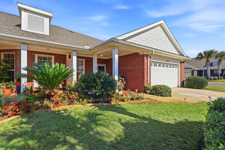 Property Photo:  4223 Jade Loop  FL 32541 