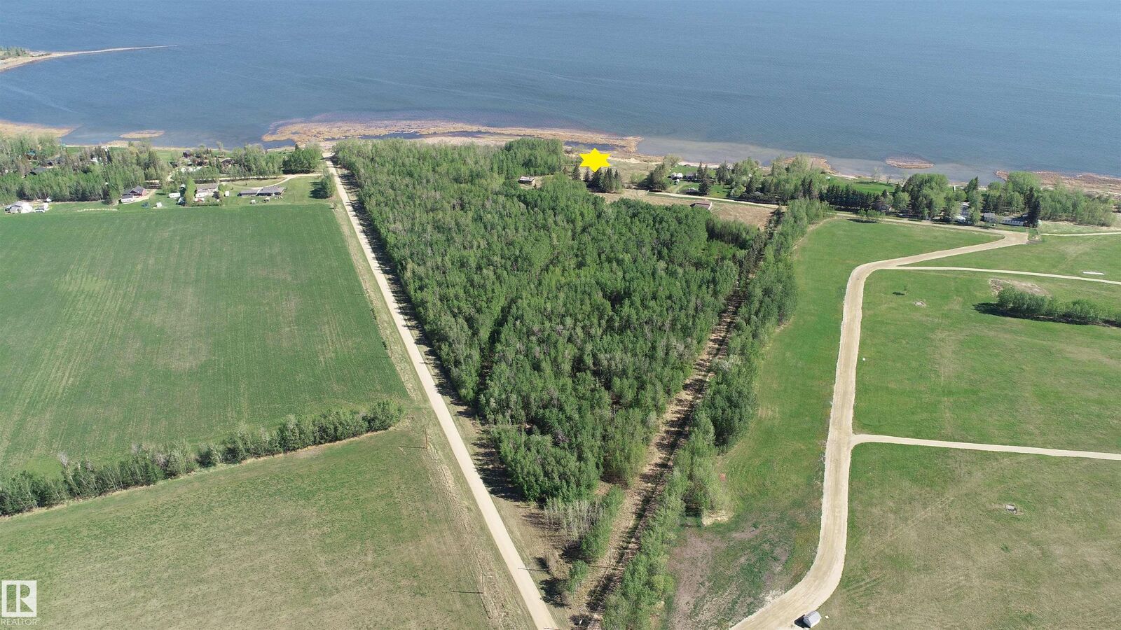 Property Photo: 514 54411 Rge Rd 40 AB T0E 0A0