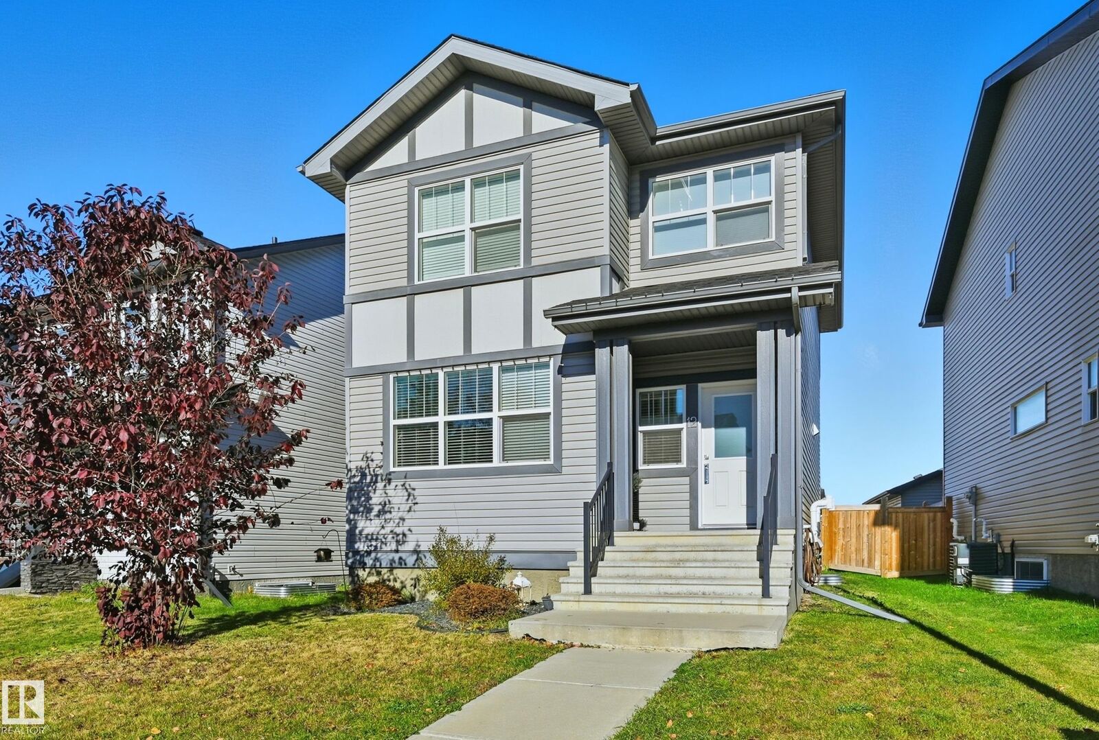 Property Photo:  12 Harrison Gate  AB T7X 0A5 