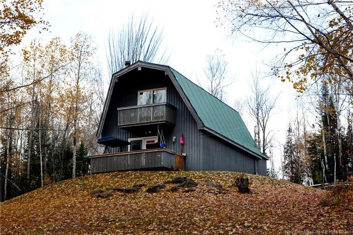 Photo de la propriété:  76 Beardsley Road  NB E7M 4V5