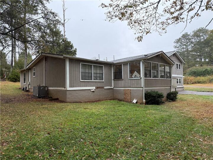 Property Photo:  4170 Hurt Bridge Court  GA 30028