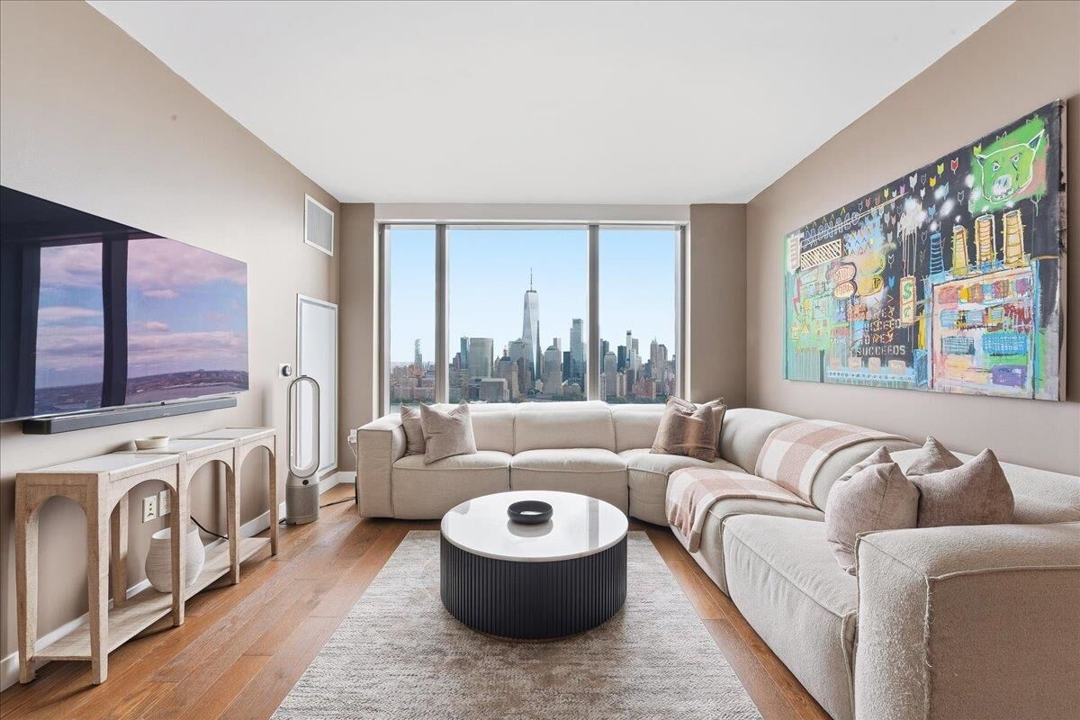 Property Photo:  99 Hudson St 4308  NJ 07302