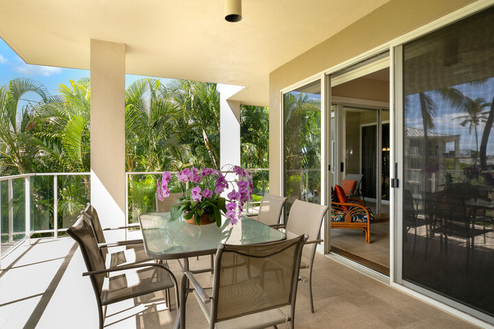 Property Photo: 68-1010 Keana Pl E206 HI 96738