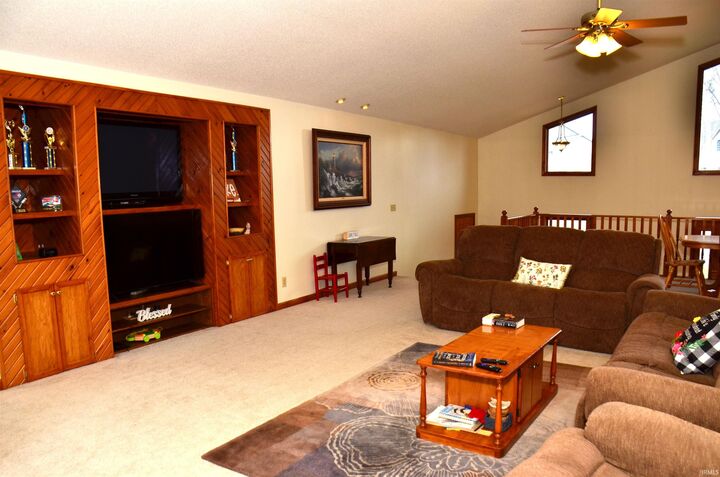Property Photo:  509 Mount Ashley Road  IN 47711