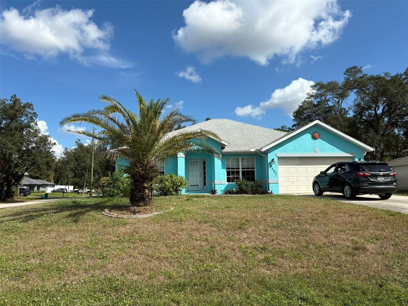 Property Photo:  16507 Chamberlain Boulevard  FL 33954