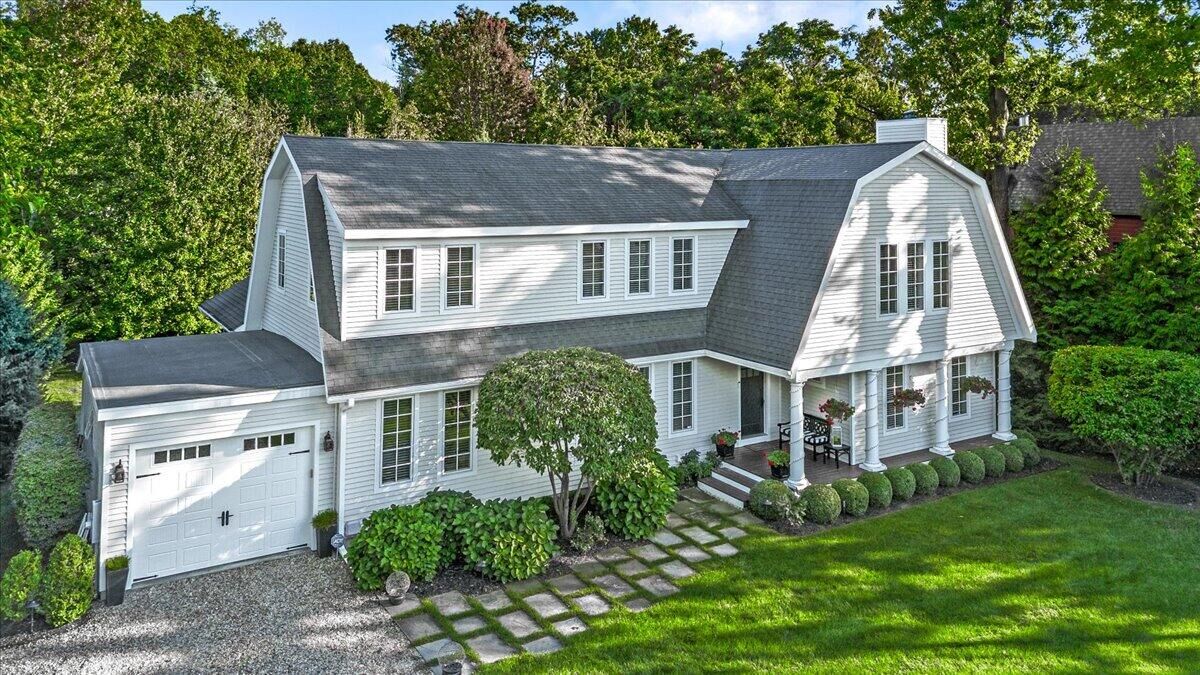 Property Photo: 11754 Marquette Drive MI 49117-9221