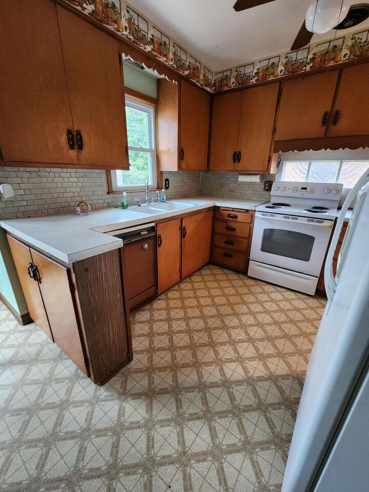 Property Photo:  7813 24th Ave  WI 53143 