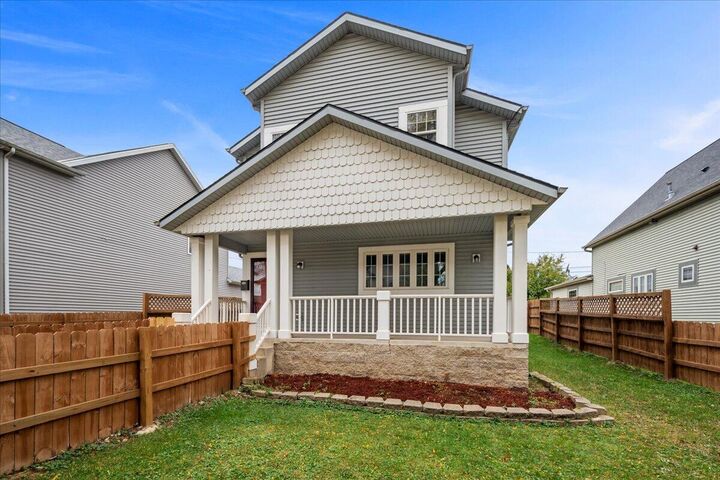 Property Photo:  1725 N 18th St  WI 53205