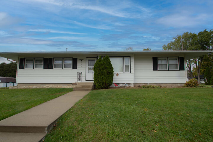 908 Franklin St  Watertown WI 53094 photo