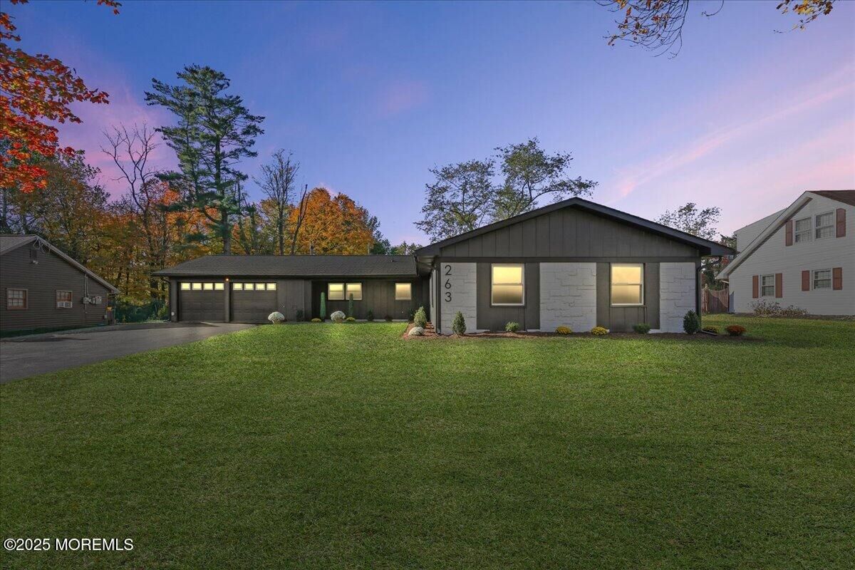 Property Photo:  263 Tiffany Lane  NJ 08046 