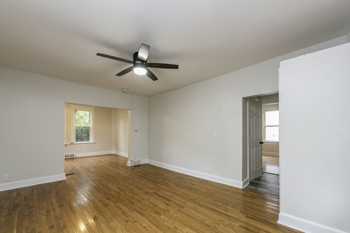 Property Photo:  3020 Ezekiel Avenue  IL 60099