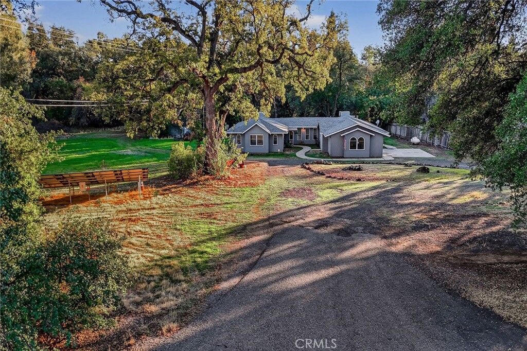 Property Photo: 142 Honey Run Rd CA 95928