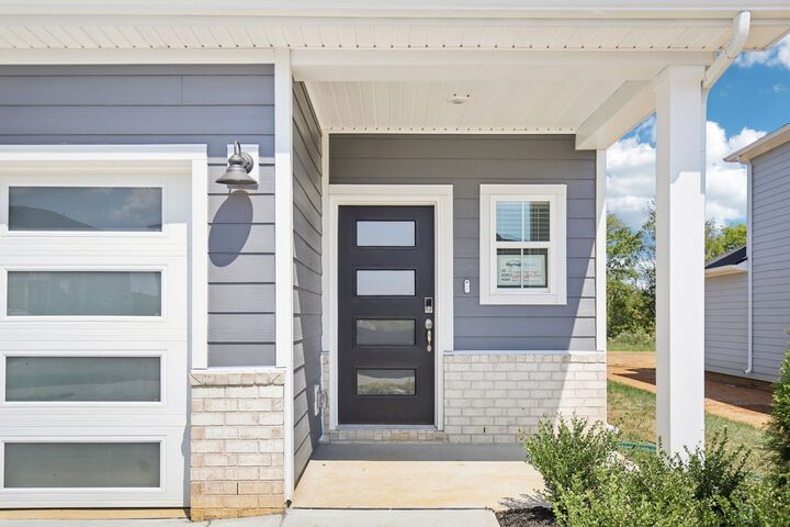 Property Photo:  1525 Bear Branch Trace  TN 38401 