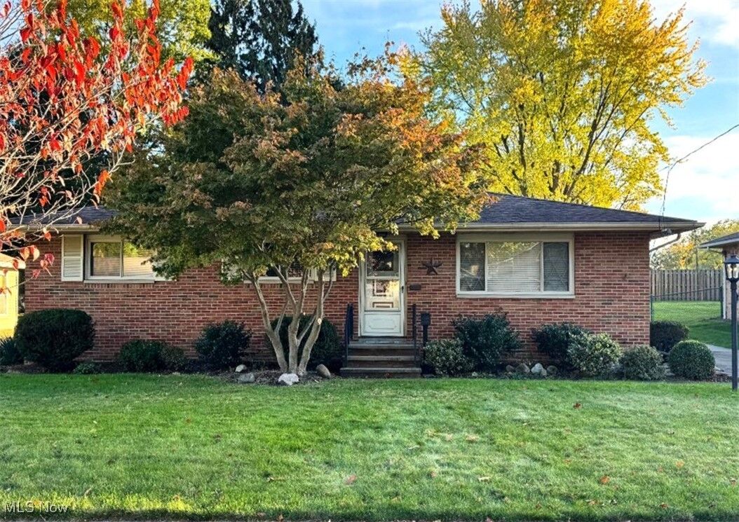 Property Photo:  22377 Rivergate Drive  OH 44116