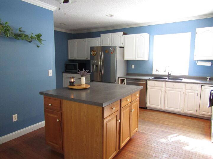 Property Photo:  21 Lake Avenue  NH 03235