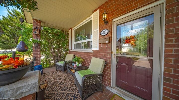Property Photo:  6442 Taylor Street  ON L2G 2G1