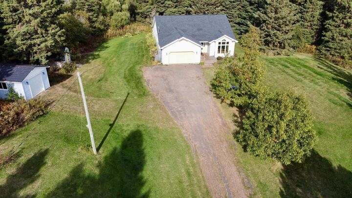 430 Cannontown Road  Mont Carmel PE C0B 2E0 photo