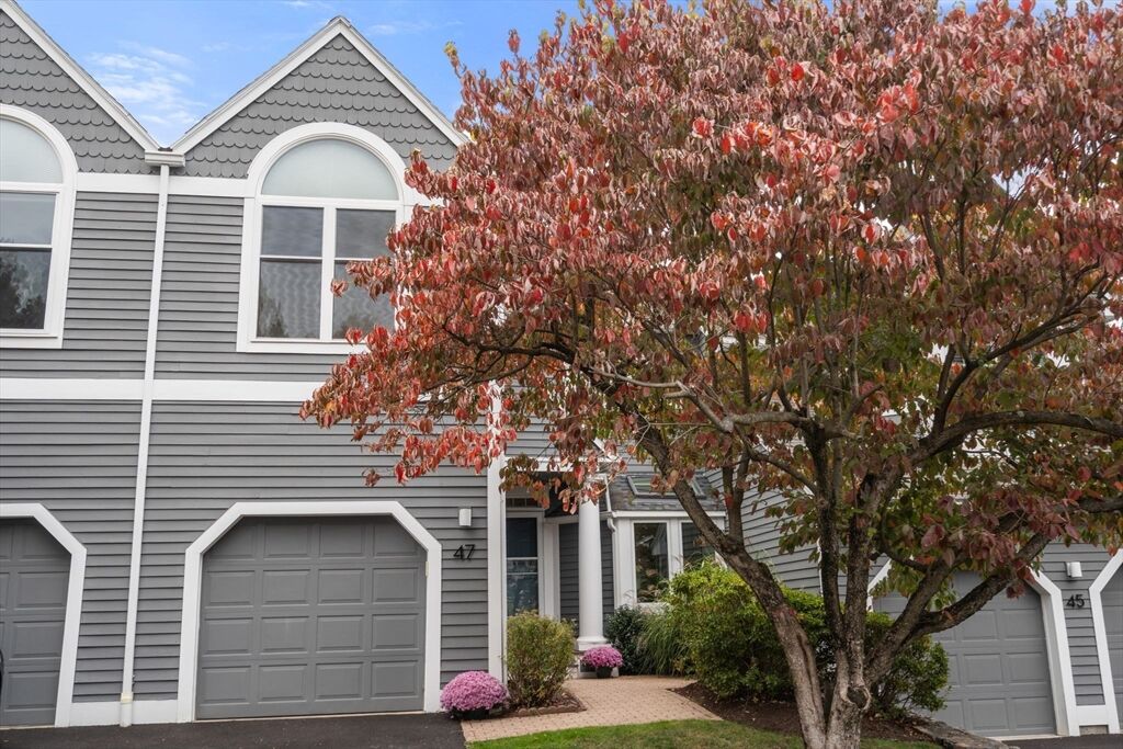 Property Photo: 15 Kings Way 47 MA 02451