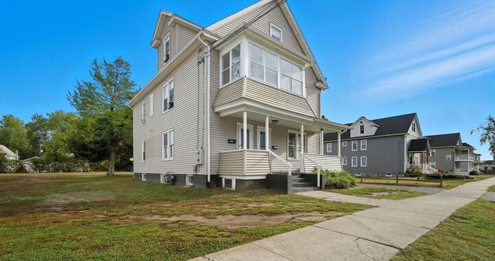 Property Photo:  86 York St  MA 01089