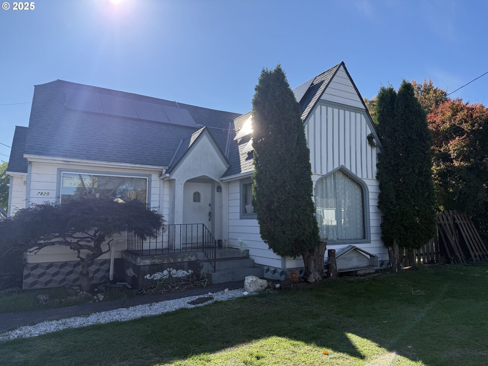 Property Photo: 7820 SE Flavel St OR 97206