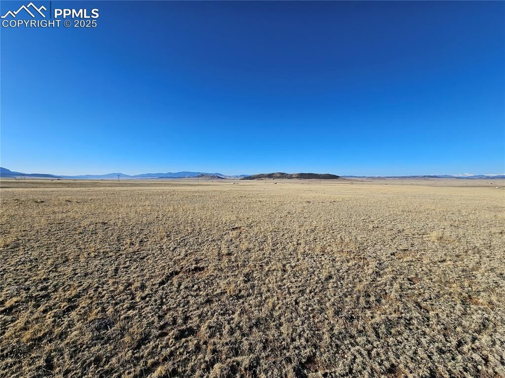 Property Photo:  5558 Summit Road  CO 80449