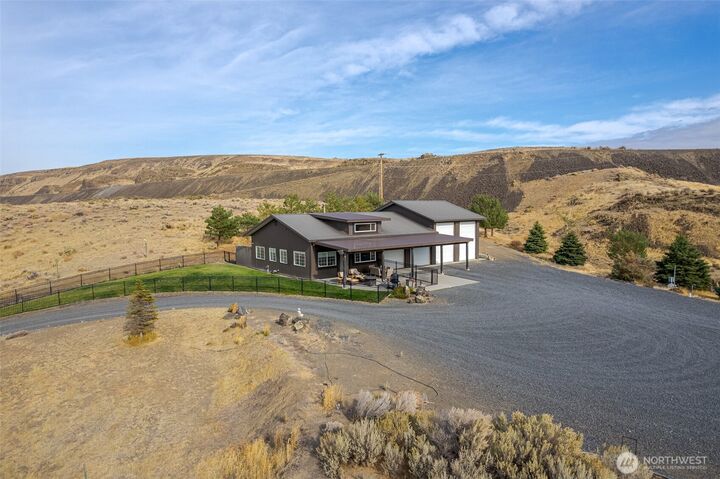 Property Photo:  21489  State Highway 17N  WA 98851 