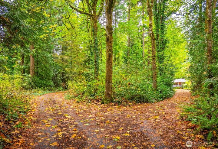 Property Photo:  18808  152nd Avenue NE  WA 98072