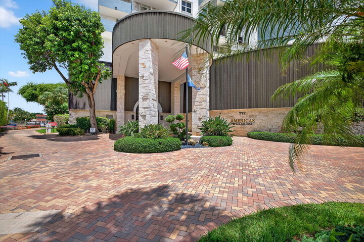 Property Photo:  777 Bayshore Drive 1003  FL 33304 