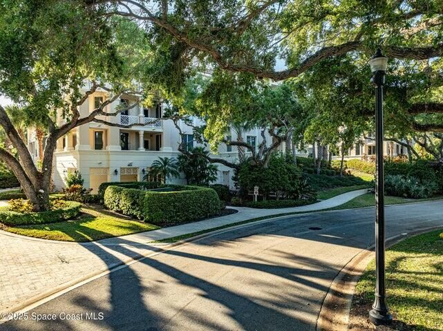 Property Photo:  601 N Swim Club Drive  FL 32963