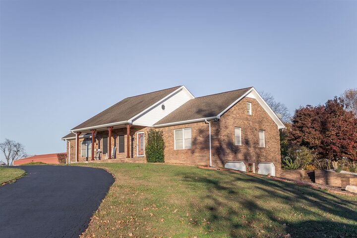 Property Photo: 596 Jefferson School Road KY 42164