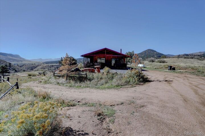 Property Photo:  1165 Stagecoach Trail  CO 80540