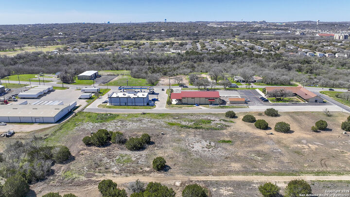 Property Photo:  15207 Bell Ln  TX 78154