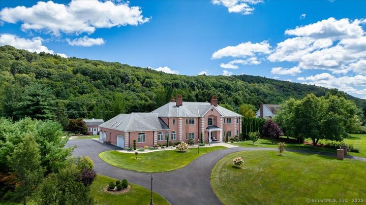 Property Photo: 24 Hunting Ridge Drive CT 06070