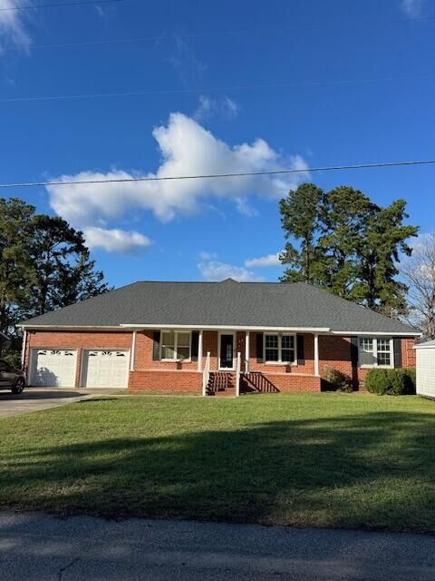 Property Photo:  1449 Waters Edge Drive  SC 29148 