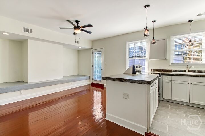 Property Photo: 303 W Henry Street B GA 31401