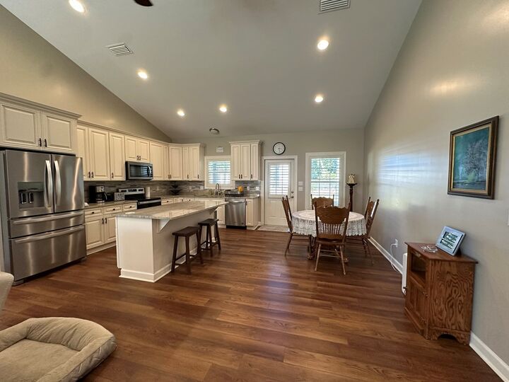 Property Photo:  2511 Stonebridge Rd.  AL 36301 