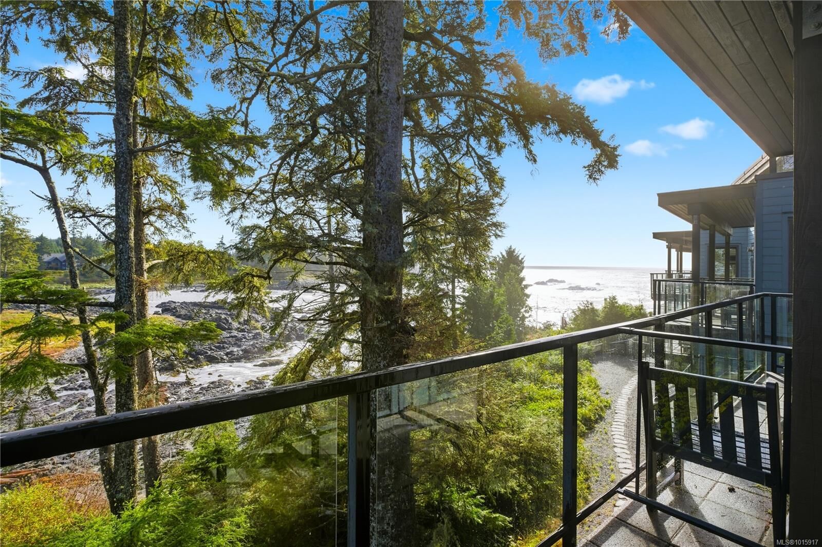 Property Photo: 596 Marine Dr #302 BC V0R 3A0