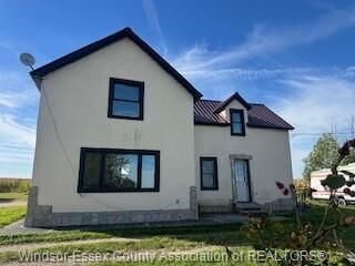 Photo de la propriété:  908 Mersea Rd 10  ON N0P 2J0 