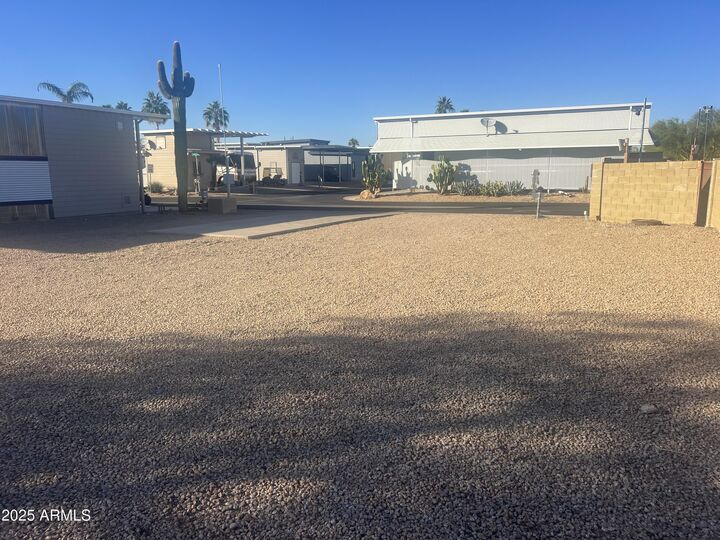 Property Photo:  17200 W Bell Road 1051  AZ 85374 