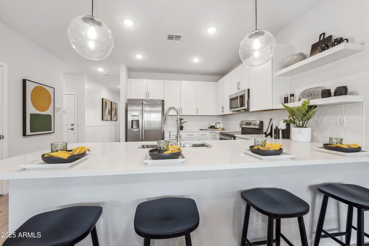 Property Photo: 7553 W Park Street AZ 85339