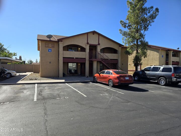 Property Photo:  465 W Ivyglen Street 219  AZ 85201