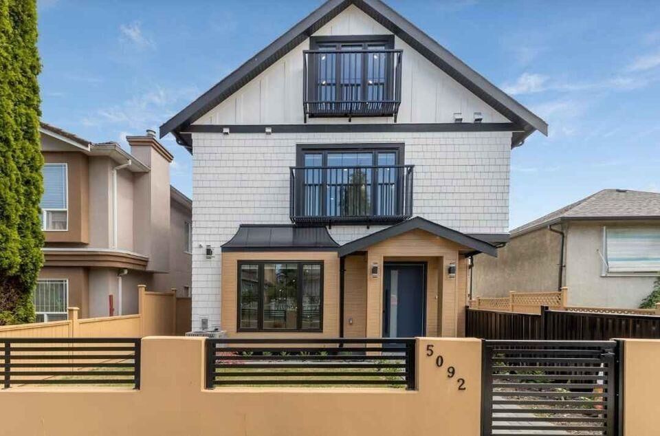 Property Photo:  5092 Clarendon Street  BC V5R 3J6 