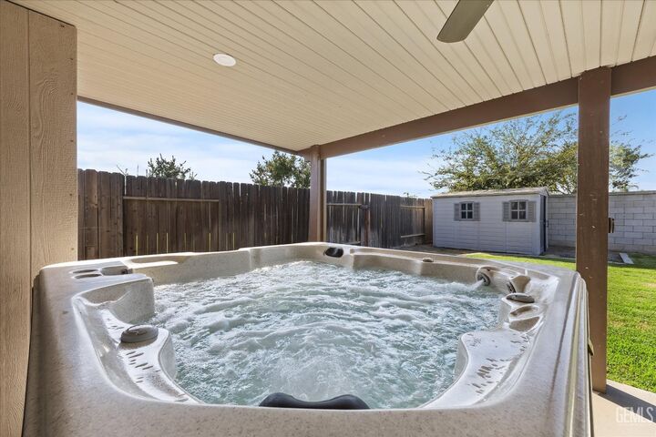 12305 Quiet Pasture Drive  Bakersfield CA 93312 photo