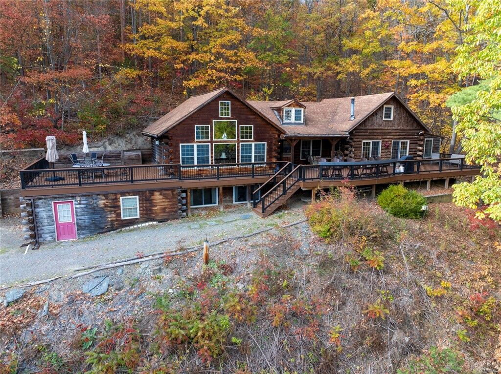 Property Photo:  11429 W Lake Rd Road  NY 14840 