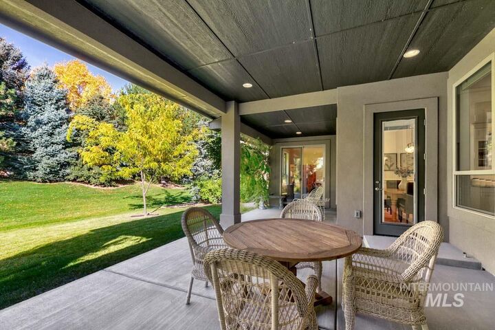 Property Photo: 1833 N Monterossa ID 83616